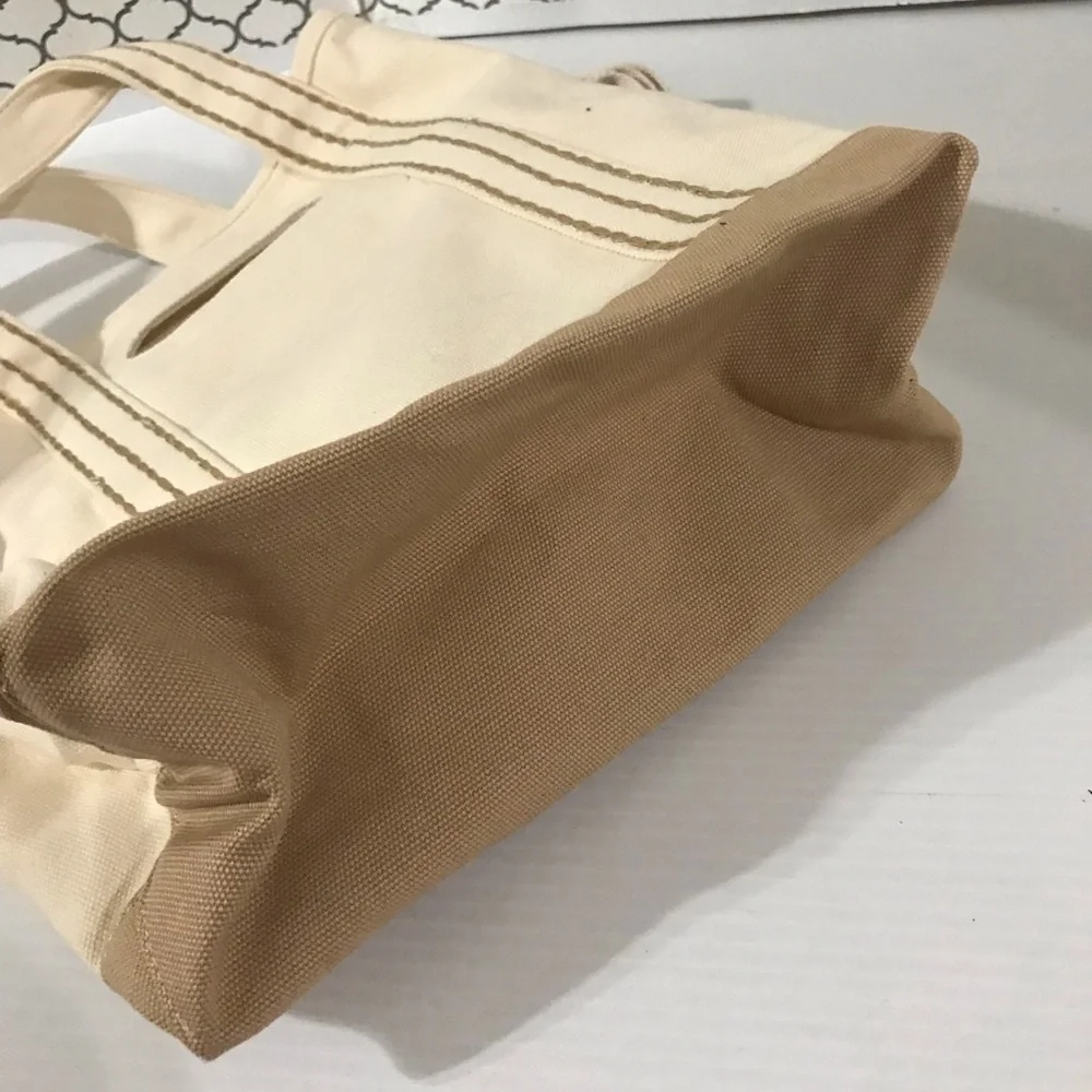 NWT Wantable Canvas Tote Bag in Cream with Removable Strap